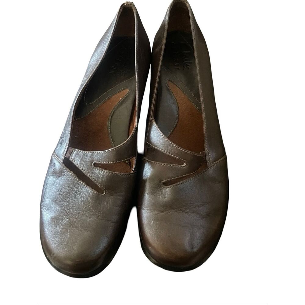 Clarks Artisan Womens Brown Leather Slip On Mary Jane Shoes Size 8